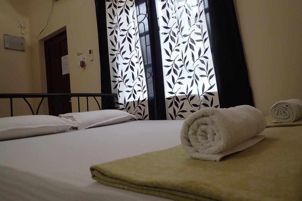 Bella Guest House Calangute Extérieur photo