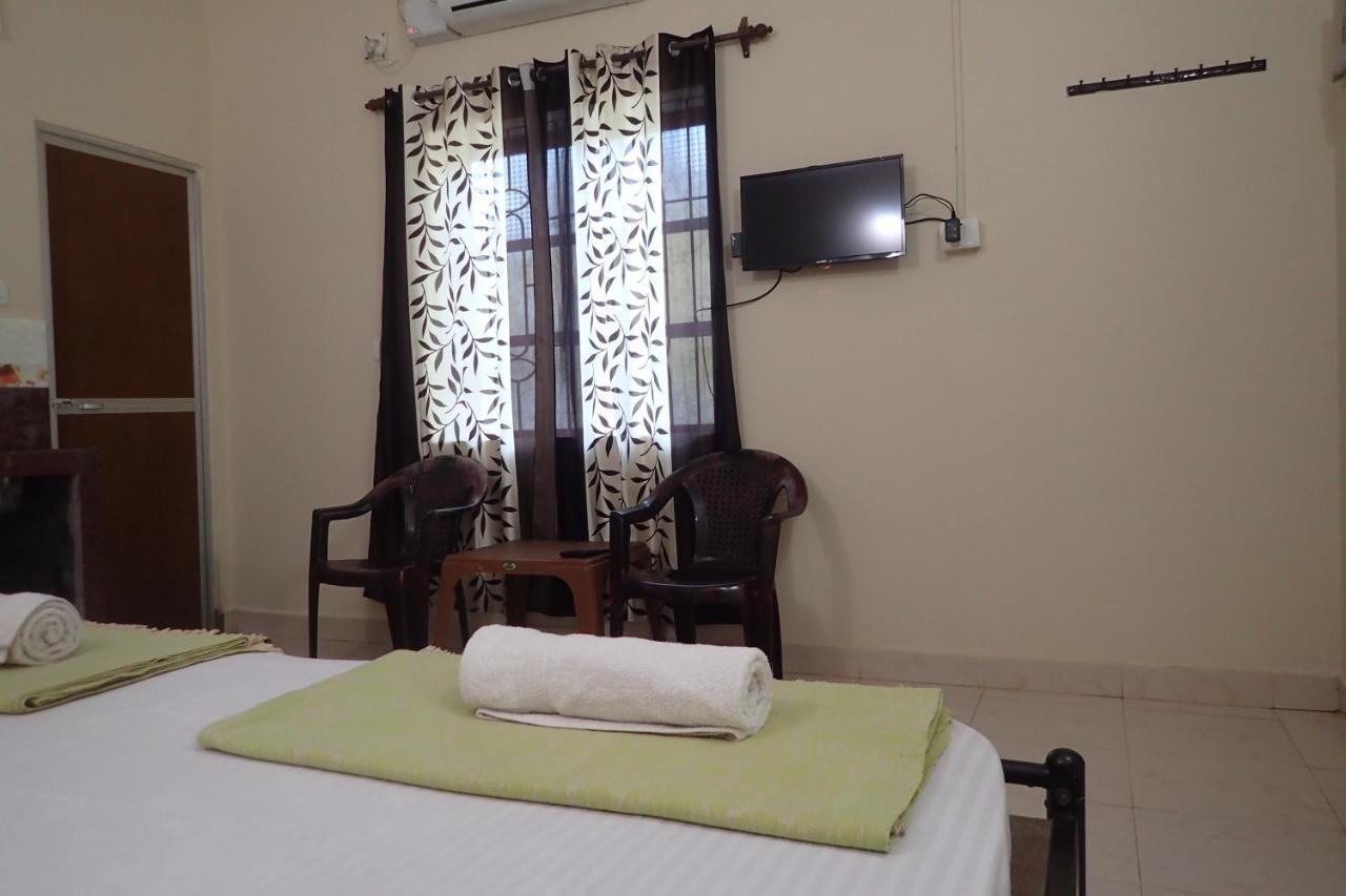 Bella Guest House Calangute Extérieur photo